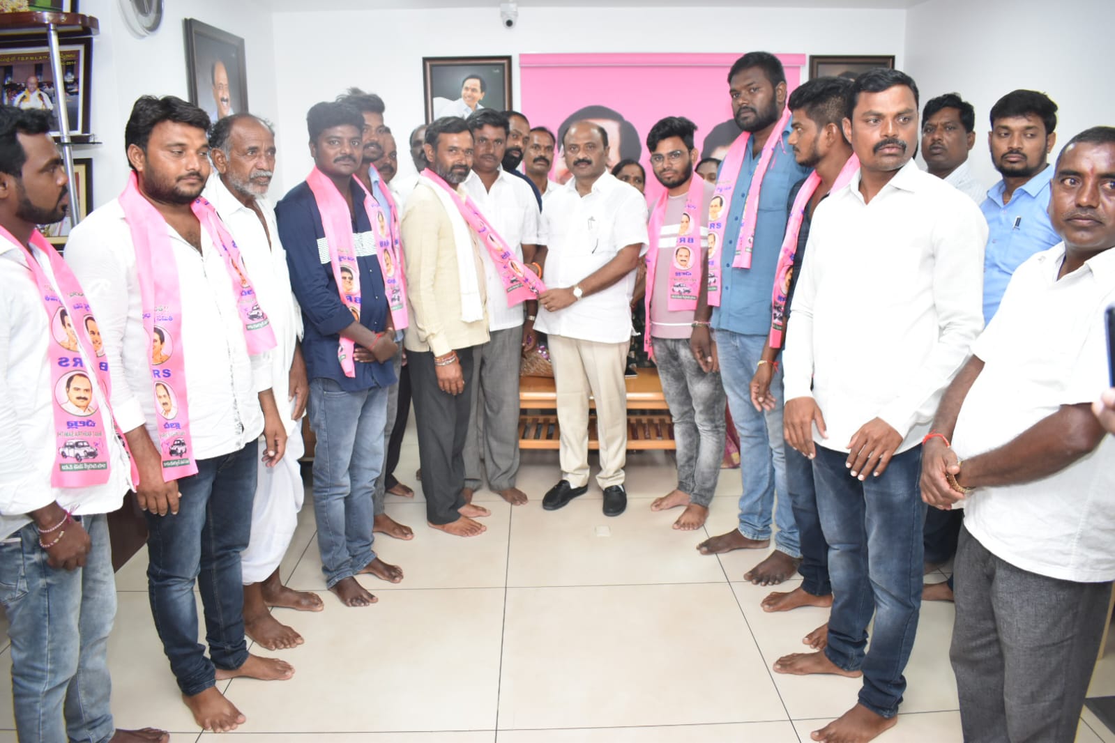 చల్లా ధర్మారెడ్డి పార్టీ హ్యాట్రిక్‌ గెలుపు ఖాయం :